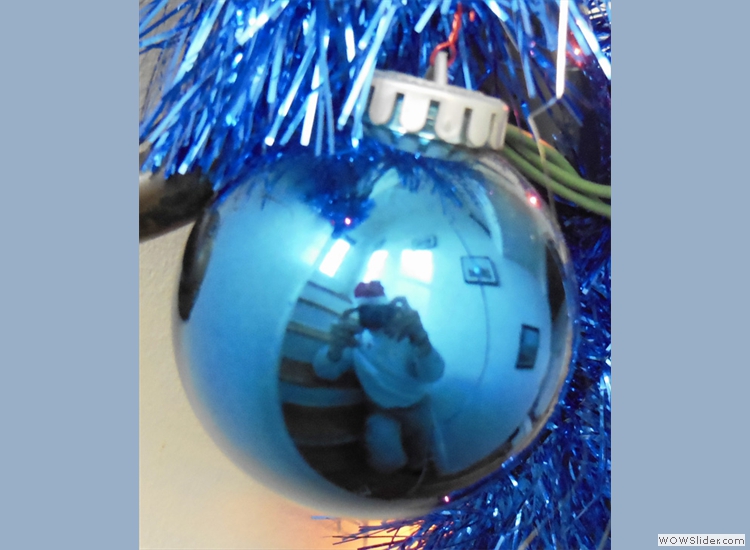 Blue Bauble Bill